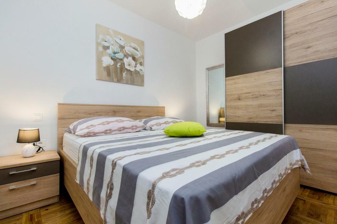 Apartmani Vesna Grebaštica Buitenkant foto