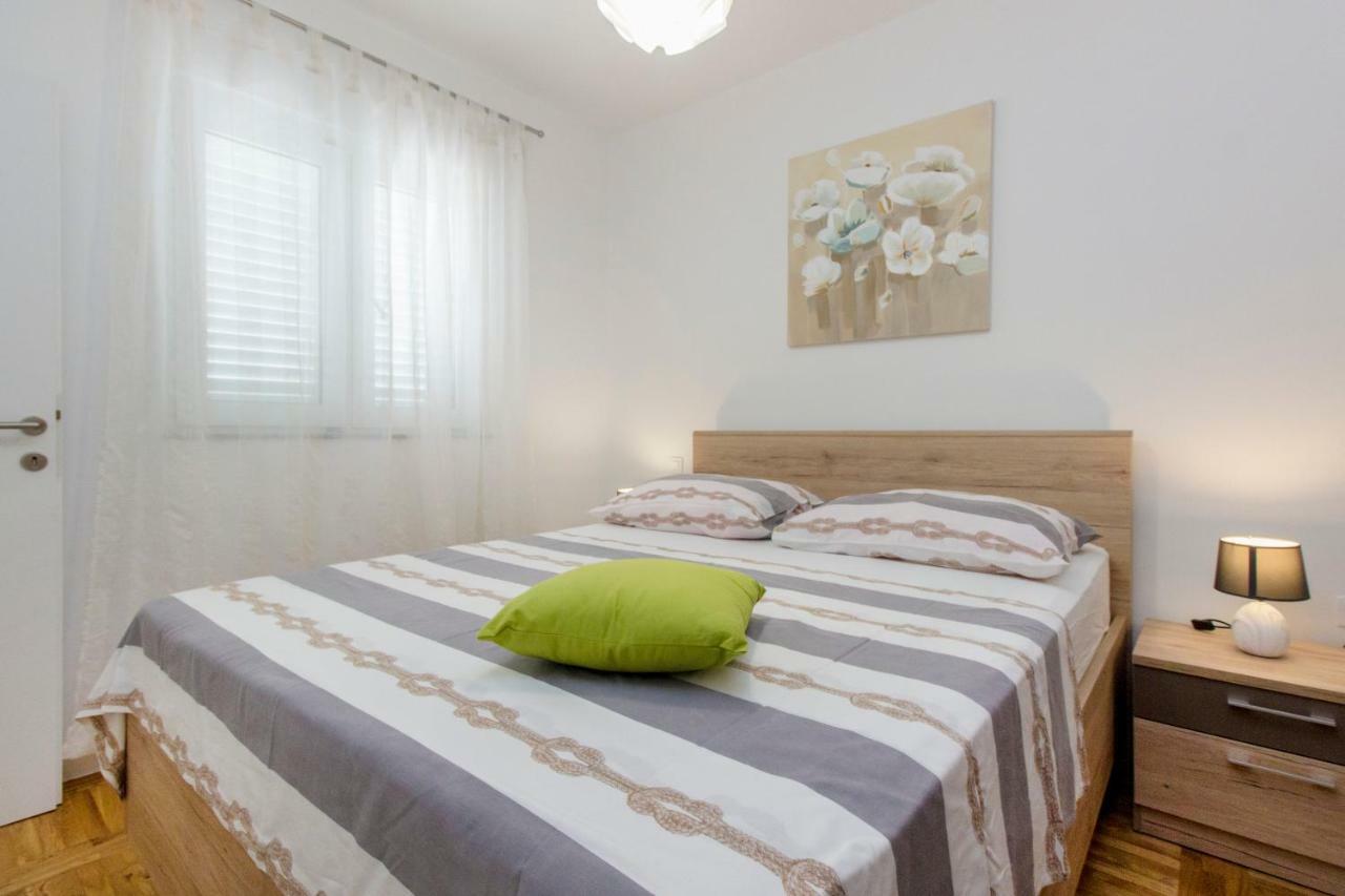 Apartmani Vesna Grebaštica Buitenkant foto