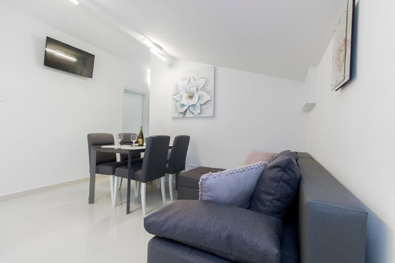 Apartmani Vesna Grebaštica Buitenkant foto