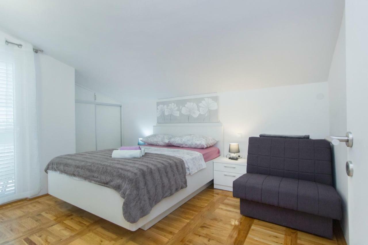 Apartmani Vesna Grebaštica Buitenkant foto